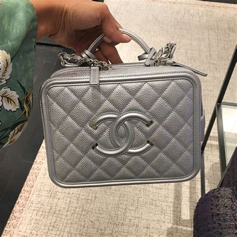 Chanel filigree purse review